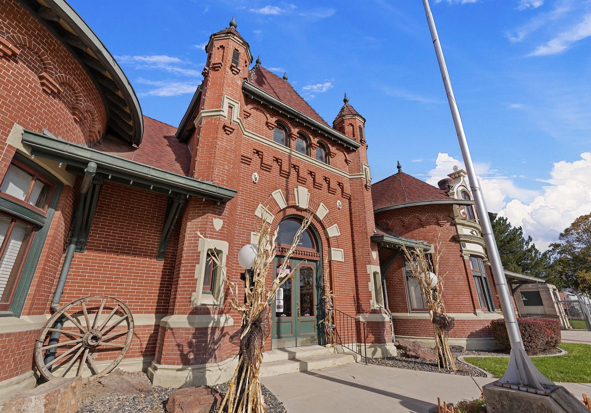 Front exterior of Nampa Train Depot museum at an angle, located in Nampa, Idaho